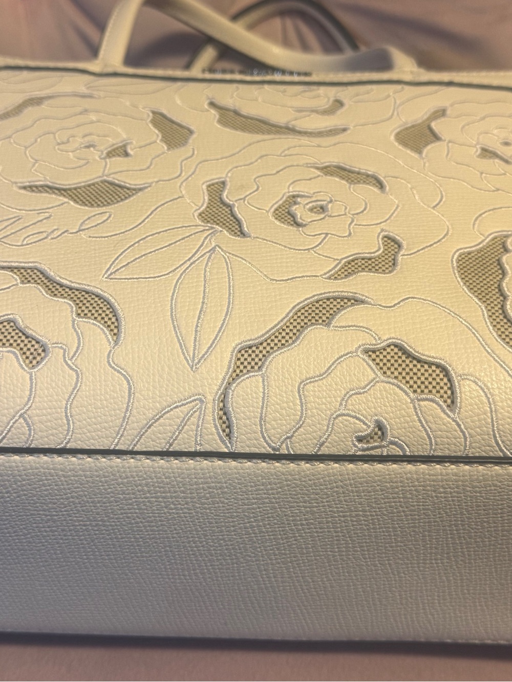 Karl lagerfeld Paris style L5JDC8BJ white medium floral handbag/purse - Picture 12 of 16